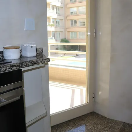 아파트 Pool And Sea View 50 M Sea 푸라도우로