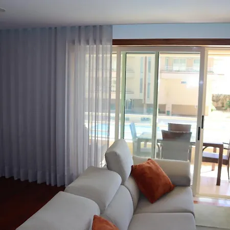 Apartmán Pool And Sea View 50 M Sea Furadouro
