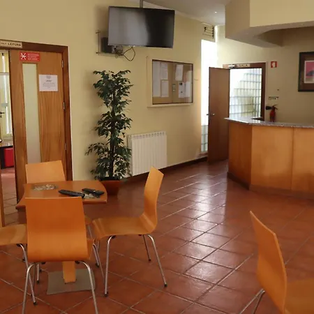 Pool And Sea View 50 M Sea * 푸라도우로