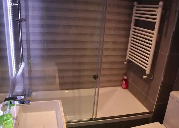 Pool And Sea View 50 M Sea * 푸라도우로