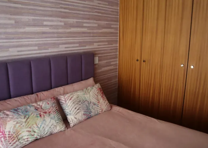 Pool And Sea View 50 M Sea Фурадору