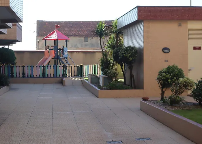 Апартаменты Pool And Sea View 50 M Sea *